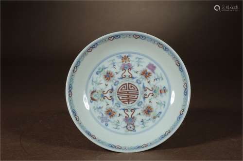 A Chinese Dou-Cai Porcelain Plate