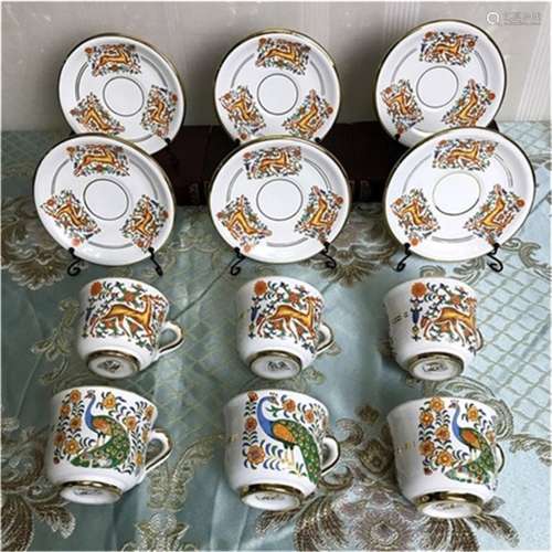 A Set of Porcelain Tea Set