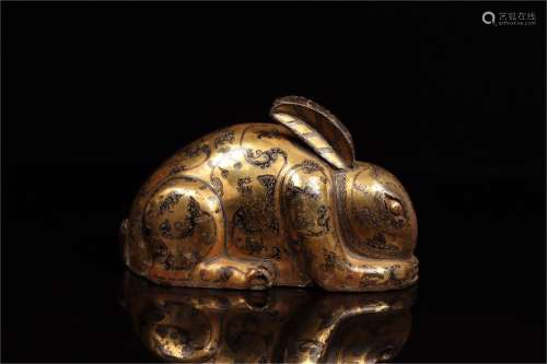 A Chinese Bronze Decoration with Gold Inlaid