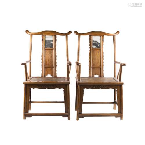 A PAIR OF HUANGHUALI 'OFFICIAL'S HAT' ARMCHAIRS, GUANMAOYI (Y)