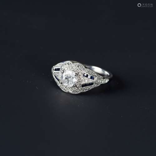 A DIAMOND & SAPPHIRE RING, AIGL CERTIFIED