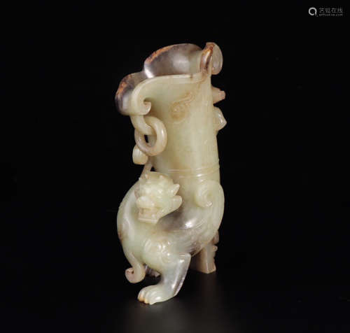 CHINESE CARVED HETIAN JADE DRAGON ORNAMENT