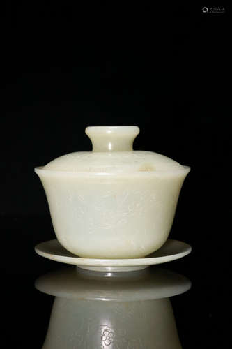 CHINESE CARVED HETIAN JADE BOWL