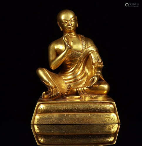 CHINESE GILT BRONZE BUDDHA