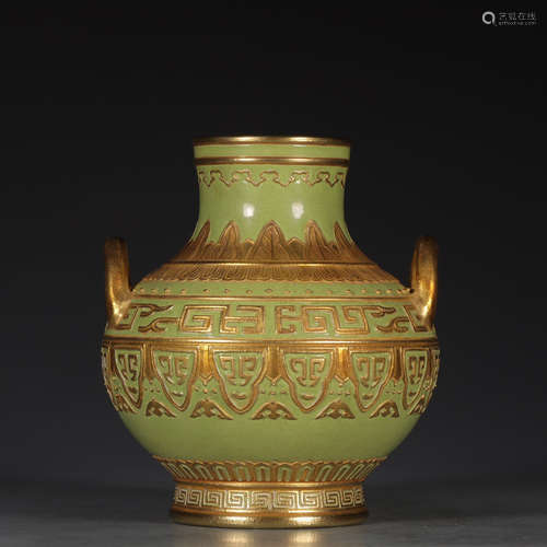 QIANLONG MARK, CHINESE BRONZE-LIKE VASE