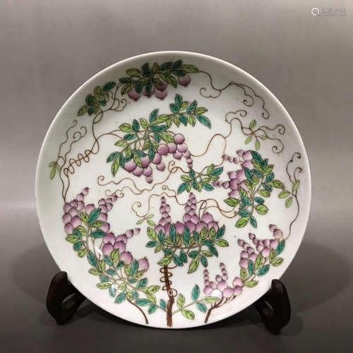 CHINESE FAMILLE ROSE PLATE