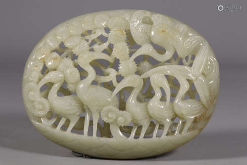 CHINESE CARVED HETIAN JADE ORNAMENT