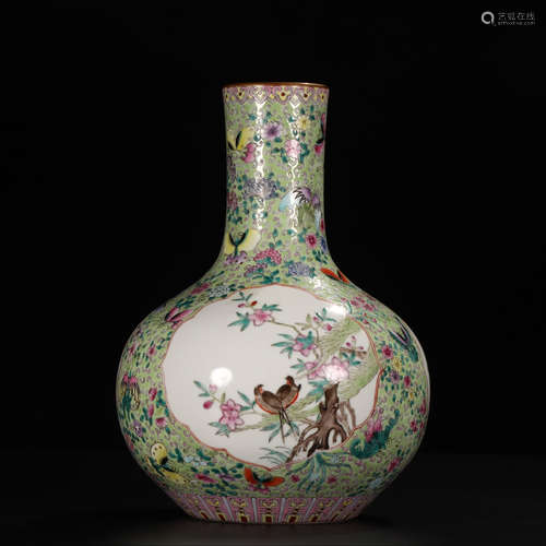 QIANLONG MARK, CHINESE GREEN GROUND FAMILLE ROSE VASE