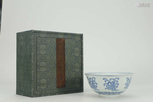 CHENGHUA MARK, CHINESE BLUE & WHITE BOWL