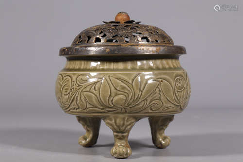 CHINESE YAOZHOU KILN TRIPOD CENSER