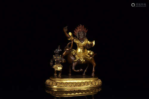 CHINESE GILT BRONZE BUDDHA