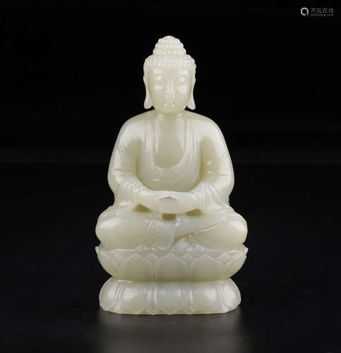 CHINESE CARVED HETIAN JADE BUDDHA ORNAMENT