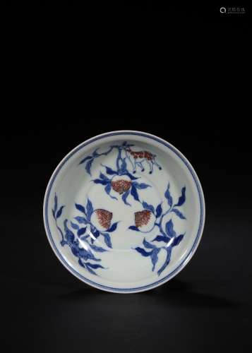 A BLUE AND WHITE RED GLAZED 'PEACH DISH