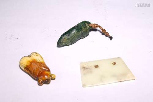 A GROUP OF THREE JADE CARVINGS