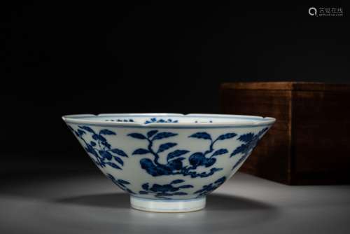 A CHINESE BLUE AND WHITE 'FRUITS' BOWL