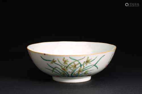 A FAMILLE ROSE INSCRIBED BOWL