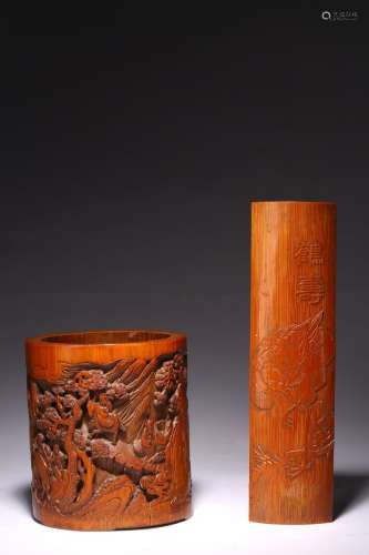 A SET OF TWO BAMBOO BRUSHPOT AND WRIST REST