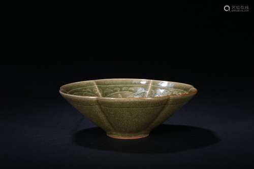 A HEXAGONAL CELADON 'FLORAL SCROLLING' BOWL