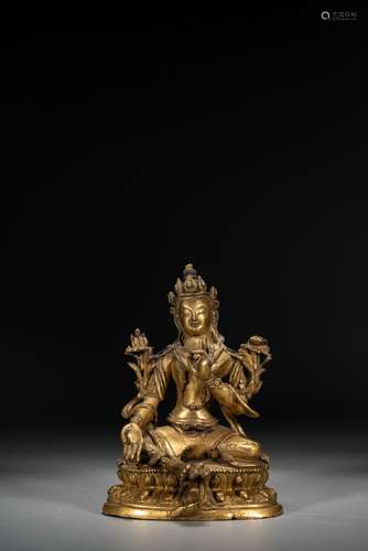 A GILT BRONZE FIGURE OF BODHISATTVA