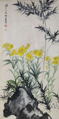 A CHINESE FLOWERS PAINTING GUO WEIQU MARK