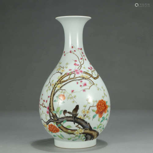 A FAMILLE ROSE FLOWER&BIRD PATTERN PORCELAIN MEIPING VASE