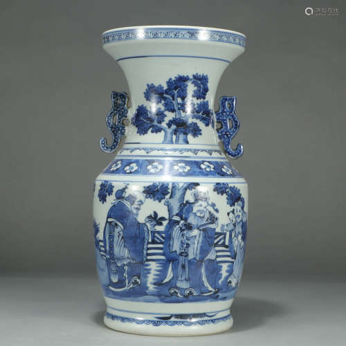 A BLUE AND WHITE THREE IMMORTAL FIGURES PORCELAIN VASE