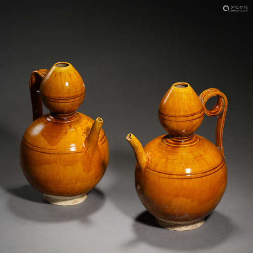 YELLOW GLAZED GOURD VASE, LIAO OR JIN DYNASTIES, CHINA