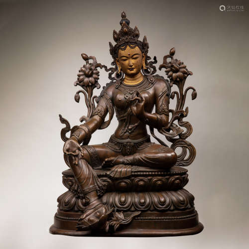 SEATED BRONZE BUDDHA, TIBETAN, CHINA