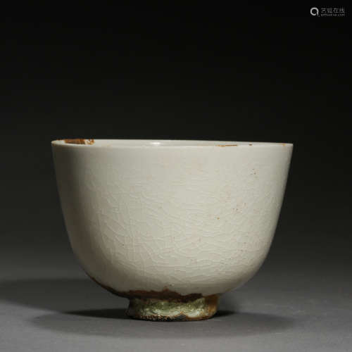 GONGXIAN WARE CUP, SUI DYNASTY, CHINA
