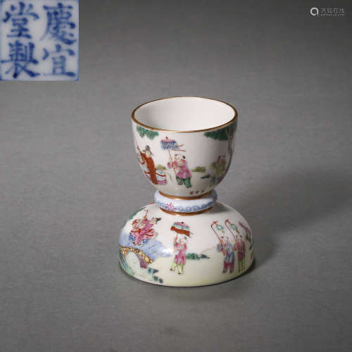 CHINESE QING DYNASTY FAMILLE ROSE CUP