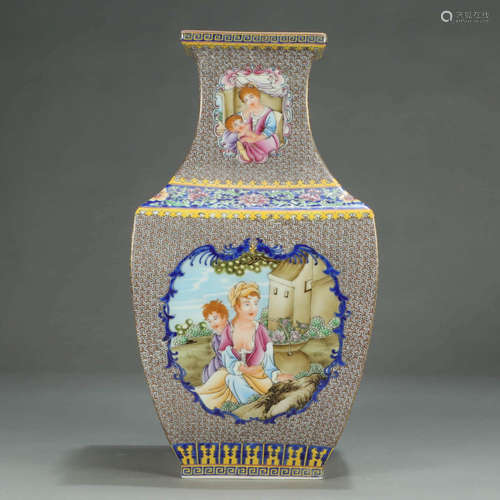 A FAMILLE ROSE FIGURES PORCELAIN VASE