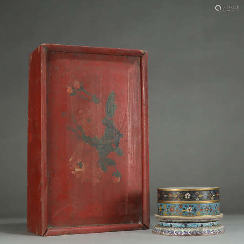 A BRONZE CLOISONNE COVER BOX