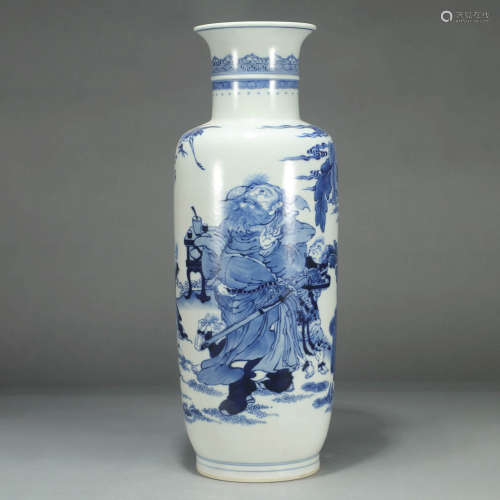 A BLUE AND WHITE ZHONGKUI PAINTED PORCELAIN VASE