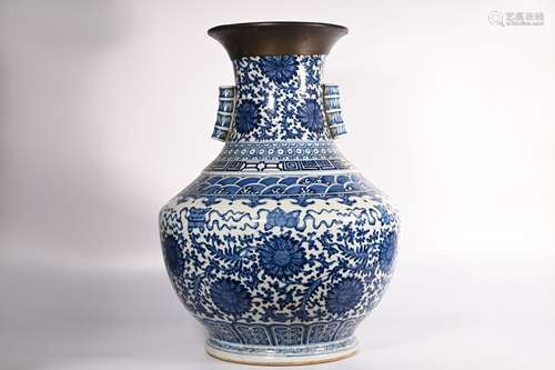 CHINESE BLUE WHITE PORCELAIN ZUN VASE