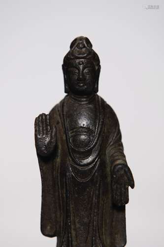 CHINESE BRONZE FIGURE OF SHAKYAMUNI