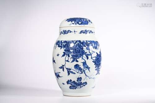 CHINESE BLUE WHITE PORCELAIN COVER JAR