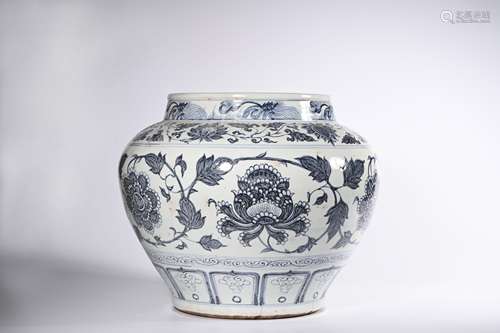 CHINESE BLUE WHITE PORCELAIN JAR