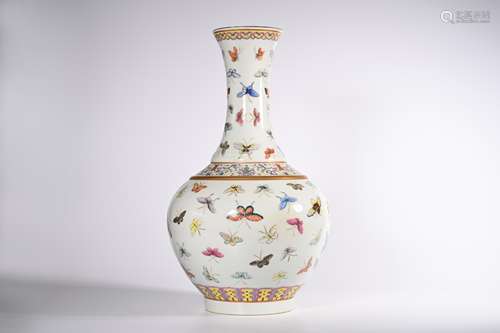 CHINESE FAMILLE ROSE PORCELAIN VASE, MARKED