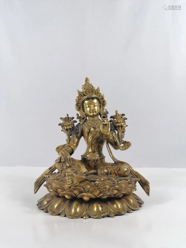 A Sino-Tibetan green Tara Statue