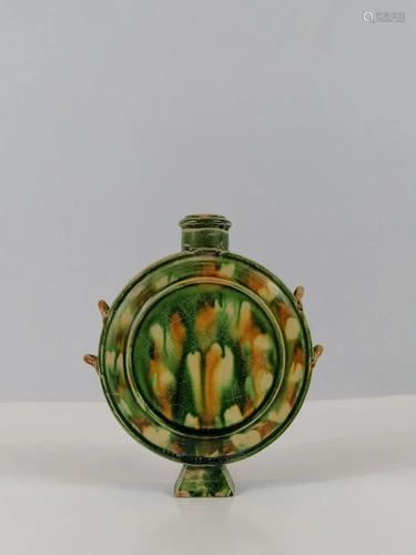 Han-style bottle with Trapezoid foot