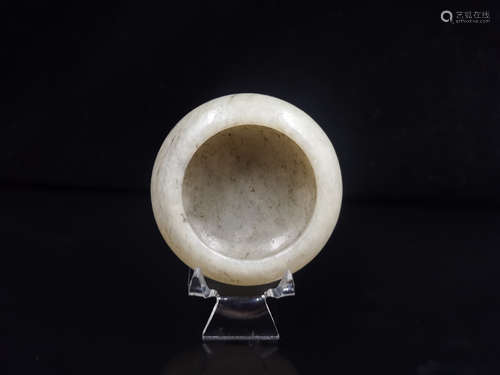 CHINESE CELADON JADE WATER COUPE