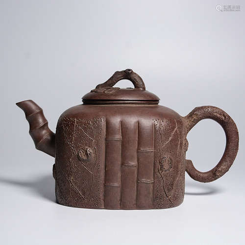 CHINESE YIXING ZISHA TEA POT