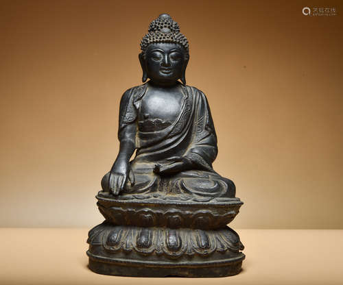 CHINESE BRONZE SEATED SHAKYAMUNI