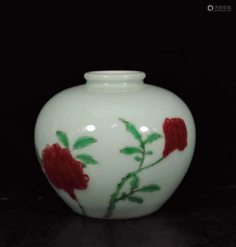 CHINESE RED AND GREEN GLAZED APPLE WATER COUPE