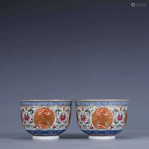 CHINESE DOUCAI PORCELAIN BOWL, PAIR