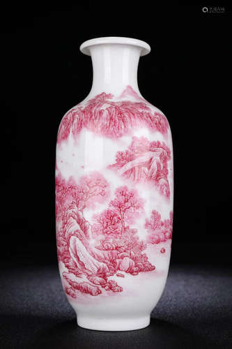 CHINESE FAMILLE ROSE PORCELAIN VASE