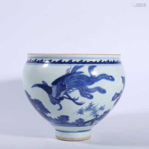 Blue and white animal shaped VAT in Qing Dynasty