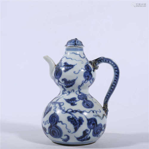 Blue and white gourd wine pot of Ming Dynasty