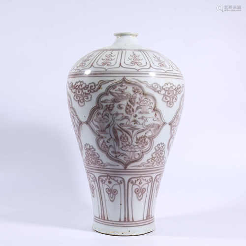 Glazed red plum vase of Yuan Dynasty