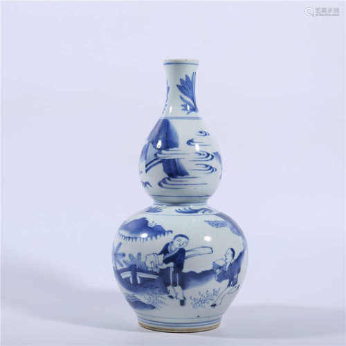 Qing Dynasty blue and white characters story gourd bottle